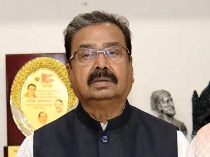 Gajanan Kirtikar's sensational statement that Mavia will get good seats | मविआला चांगल्या जागा मिळतील, गजानन कीर्तिकर यांचे  खळबळजनक वक्तव्य