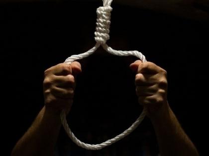 young man hung himself in front of his girlfriend in amravati | ...अन् प्रेयसीसमोरच ‘तो’ फासावर झुलला; तिच्या 'त्या' हट्टामुळे प्रेमकहाणीचा अकाली अंत