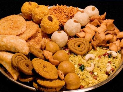 Send snacks to foreign countries for 400 to 1300 rupees, this year the rate has increased by 12 percent | चारशे ते तेराशे रुपयांमध्ये फराळ पाठवा फॉरेनला, यंदा दरात १२ टक्के वाढ