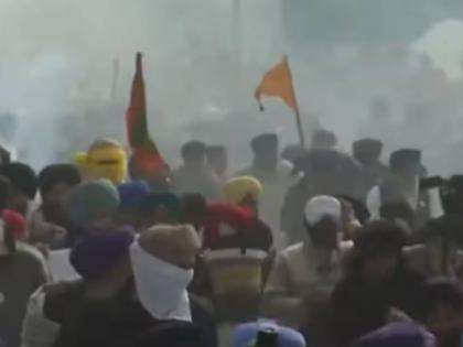 Farmers Protest Farmers protesters leave for Delhi Police burst teargas canisters at Shambhu border | Farmers Protest: शेतकरी आंदोलक दिल्लीकडे रवाना; शंभू सीमेवर पोलिसांनी अश्रुधुराच्या नळकांड्या फोडल्या