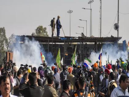 Shambhu border Farmers protest Supreme Court petition filed | शेतकरी आंदोलन पोहोचले सर्वोच्च न्यायालयात, शंभू बॉर्डर खुली करण्याची मागणी 