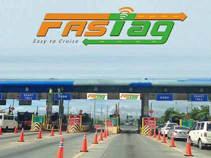 Extra Rs 10 deducted from FASTag at toll plaza, car owner gets compensation of Rs 8000 | टोल प्लाझावर FASTag मधून अतिरिक्त 10 रुपये कापले, गाडी मालकाला मिळाली 8000 रुपयांची भरपाई...