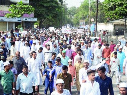 The movement is peaceful in Panvel, Mangaon | पनवेल, माणगावमध्ये आंदोलन शांततेत