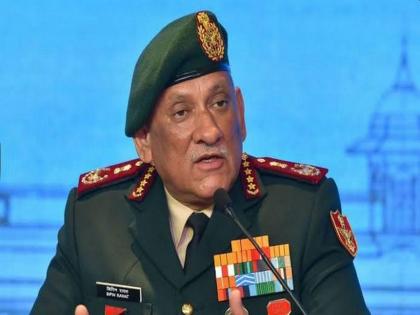 Not only China, Pakistan will also attack on India; Bipin Rawat's serious warning | चीनच नाही, पाकिस्तानकडूनही हल्ल्याची शक्यता; बिपीन रावत यांचा गंभीर इशारा