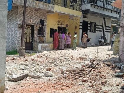 Slab of Mangal Murthy building collapsed in Ulhasnagar, woman slightly injured | उल्हासनगरात मंगल मूर्ती इमारतीचा स्लॅब कोसळला, महिला किरकोळ जखमी