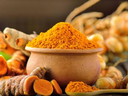 one pinch of turmeric sufficient for solving big beauty problems | सुंदर दिसायचंय मग चिमूटभर हळद पुरे आहे.