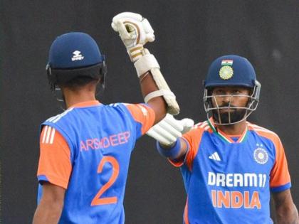 South Africa vs India 2nd T20I Hardik Pandya Helps IND reach 124 Tilak Varma Axar Patel | IND vs SA : हार्दिक पांड्यासह तिघांनीच गाठला दुहेरी आकडा! टीम इंडियाच्या डावात फक्त ३ षटकार