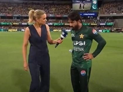 Australia vs Pakistan, 3rd T20I Mohammad Rizwan Dropped Himself From Playing XI Against Australia Fans Trolled Him | AUS vs PAK : पाकच्या प्लेइंग इलेव्हनमधून कॅप्टनच गायब; Mohammad Rizwan ट्रोल