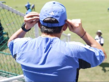 Champions Trophy 2025 BCCI New Rules Strict On Indian Head Coach Gautam Gambhir’s PA Denied Access To Team India’s Facilities | ...अन् बीसीसीआयनं गंभीरच्या PA ला केलं 'आउट'; टीम इंडियाच्या हॉटेलातच ठोकायचा मुक्काम