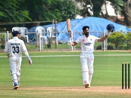 Ranji Trophy Maharashtra Team Captain Ruturaj Gaikwad Century from just 87 balls against Mumbai | Ranji Trophy : मुंबई विरुद्ध पुणेकराची बॅट तळपली; Ruturaj Gaikwad ची दमदार सेंच्युरी!