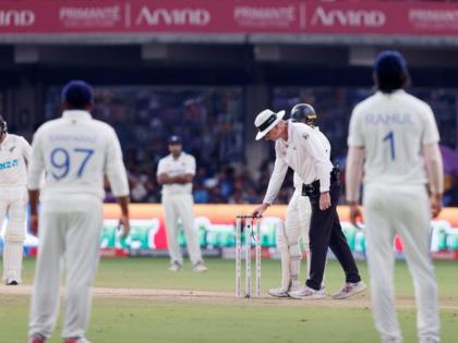 IND vs NZ 1st Test New Zealand needs 107 runs to win after India all out for 462 Know Record Of 5 Lowest Targets Defended by India In Test History | IND vs NZ : कसोटी जिंकण्याची गॅरंटी किती? रेकॉर्ड बघून म्हणाला; "टीम इंडिया है तो मुमकिन है"