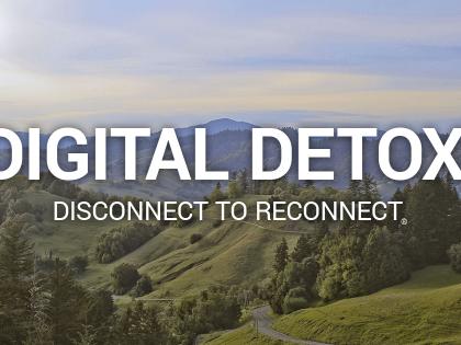 Digital Detox is proper option for experience of real enjyoment of an outing | फिरायला जाताय मग स्मार्ट फोनचा संन्यास पाळा. सहलीचा आनंद घेण्यासाठी डिजिटल डिटॉक्सचा प्रयोग करून पाहा!