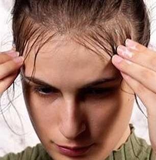 बेबी हेअर्स भरपूर येतात, पण वाढतच नाहीत ? मेथी दाण्यांसोबत लावा ३ नैसर्गिक पदार्थ - लहान बेबी हेअर्सही वाढतील वेगाने...