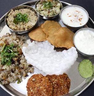 एकादशीचा उपवास कसा सोडावा? काय खावे काय खाऊ नये, पाहा-तब्येतीला त्रास होणार नाही