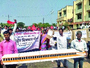 A big force in the struggle against bullet trains | बुलेट ट्रेनविरोधी संघर्षाला मोठे बळ