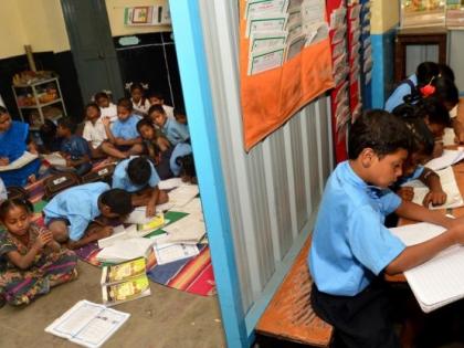 101 schools in Solapur district do not have RTE admission | सोलापूर जिल्ह्यातील १०१ शाळांमध्ये ‘आरटीई’ प्रवेश नाही