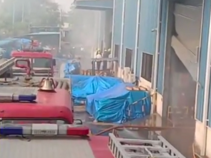 Video : Fire at NRB Bearing Company in Waluj Industry Nagar | Video: वाळूज उद्योग नगरीतील एनआरबी बेरिंग कंपनीत आग