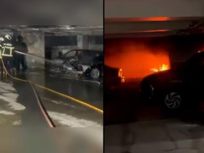 Fire in parking lot of Mumbai Dadar Kohinoor Square building as 16 vehicles burnt | मुंबईतील दादरच्या कोहिनूर स्क्वेअर इमारतीच्या पार्किंग लॉटमध्ये आग; १६ वाहने जळून खाक