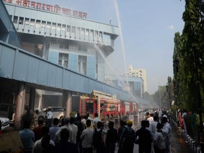 PCMC Fire on the fourth floor of the Municipal Corporation; A thrill to the rescue and a sigh of relief | PCMC | महापालिकेतील चौथ्या मजल्यावर आग; बचावासाठी थरार अन् सुटकेचा नि:श्वास