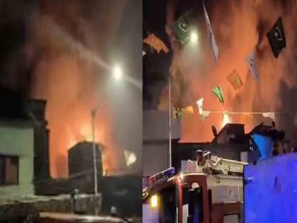 Fifteen to 20 shops caught fire in Andheri East fear of workers getting trapped, fire engines arrived | अंधेरी पूर्वेत पंधरा ते वीस दुकानांना भीषण आग;कामगार अडकल्याची भीती, अग्निशमनच्या गाड्या दाखल