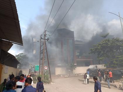 Fire breaks out at Chips Company Incident in Khairane MIDC | चिप्स कंपनीत लागली आग; खैरणे एमआयडीसी मधील घटना 