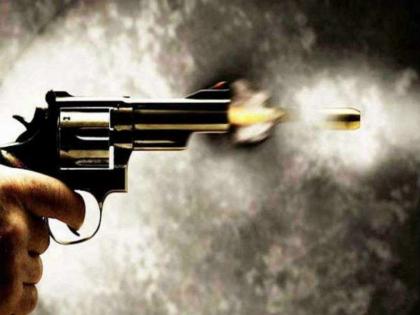 he opend a fire because victim says pistol is fake rsg | पिस्तूल नकली आहे असे म्हणताच त्याने केला गाेळीबार