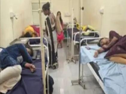 11 women poisoned after eating Pedha in Guhagar Ratnagiri | Ratnagiri: गुहागरमध्ये पेढा खाल्ल्याने ११ महिलांना विषबाधा, रुग्णालयात उपचारांसाठी दाखल 11 women poisoned after eating Pedha in Guhagar Ratnagiri | Ratnagiri: गुहागरमध्ये पेढा खाल्ल्याने ११ महिलांना विषबाधा, रुग्णालयात उपचारांसाठी दाखल