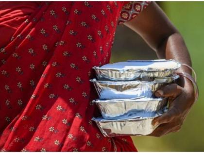 Food distributers are becoming angels for Patients and their relatives | रुग्ण अन् त्यांच्या नातेवाइकांसाठी देवदूत ठरताहेत अन्नदाते!