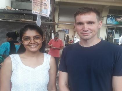 Benjamin from france says ashadhi wari is just amazing for me | फ्रान्सचा बेंजामिन म्हणतो, "सगळं अतिशय रोमांचकारी, वारी माझ्यासाठी केवळ अद्भूत...!"