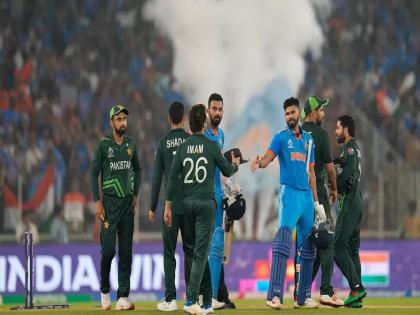 former indian captain Sourav Ganguly said, I hope Pakistan makes it to the semis in Kolkata because an India vs Pakistan semi-final is the biggest match you can have | IND vs PAK : भारत आणि पाकिस्तान यांच्यात सेमी फायनल होणार; सौरव गांगुलीची मोठी भविष्यवाणी