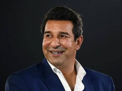 Former Pakistan player Wasim Akram has claimed that Salim Malik washed his clothes from me  | Wasim Akram: "पाकिस्तानच्या माजी खेळाडूने माझ्याकडून कपडे धुवून घेतले होते", वसीम अक्रमचा मोठा खुलासा