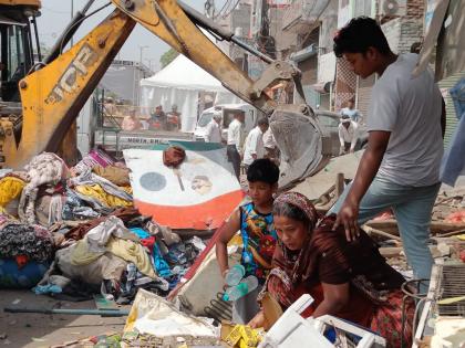 The BJP declared war on the poor, bulldozing houses without giving any notice, Asadudditn owaisee | Asadudditn owaisee: 'भाजपने गरिबांविरुद्ध युद्धच पुकारले, कुठलिही नोटीस न देता घरांवर बुलडोझर'