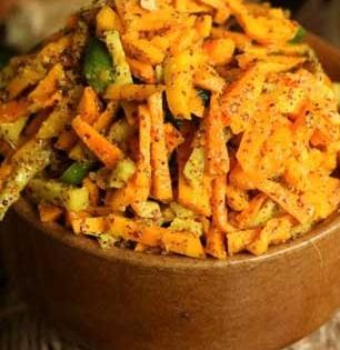 ५ मिनिटांत करा ओल्या हळदीचं लोणचं! पचन चांगलं होऊन रोगप्रतिकारक शक्ती वाढते भरपूर