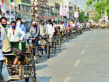 Lockdown is selling 4,000 quintals of fruits, vegetables daily | लॉकडाऊनमध्ये दररोज विक्री होतोय २० हजार क्विंटल फळे, भाजीपाला