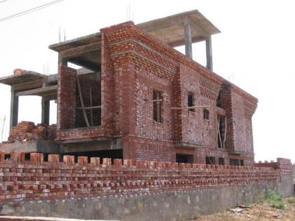 How to build a house? Now bricks will also become more expensive! | घर कसे बांधणार? आता विटाही महागणार!