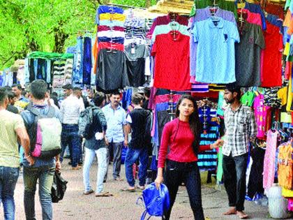 College youth enthusiasts to make 'monsoon' fashionable | मान्सून ‘फॅशनेबल’ करण्यासाठी महाविद्यालयीन तरुणाई उत्साही