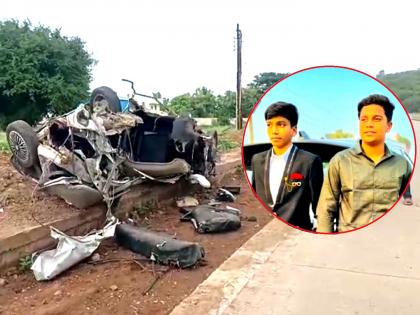 Youths returning from dinner hit by lightning; Three including cousins die on the spot | जेवण करून परत निघालेल्या तरूणांवर काळाचा घाला; चुलत भावांसह तिघांचा जागीच मृत्यू Youths returning from dinner hit by lightning; Three including cousins die on the spot | जेवण करून परत निघालेल्या तरूणांवर काळाचा घाला; चुलत भावांसह तिघांचा जागीच मृत्यू
