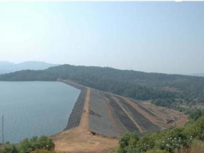 The locked gates of Tilari's canals were opened after twenty hours of tireless efforts | तिळारी'च्या कालव्यांचे लॉक झालेले गेट्स तब्बल वीस तासांच्या अथक प्रयत्नांती उघडले