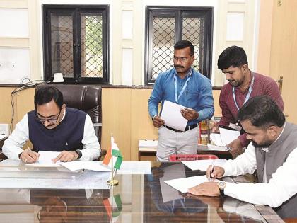 मराठवाड़ा विकास: 'विजन २०२९' लॉन्च; नए संभागीय आयुक्त ने संभाला पदभार। - Hindi News | Marathwada Development: 'Vision 2029' Launched; New Divisional Commissioner Takes Charge. | Latest News at Lokmatnews.in