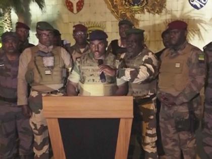 In another country, a major military coup overthrew 53 years of power in Gabon | आणखी एका देशात लष्कराचे मोठे बंड, गॅबॉनमध्ये ५३ वर्षांची सत्ता उलथविली