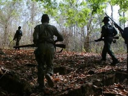 7 Naxalites eliminated on Maharashtra-Telangana border A large quantity of ammunition and weapons including AK-47 rifles were seized | महाराष्ट्र-तेलंगणा सीमेवर ७ नक्षल्यांचा खात्मा; एके-४७ रायफलींसह मोठ्या प्रमाणात दारूगोळा व शस्त्रसाठा जप्त