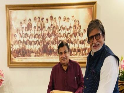 Nitin Gadkari YouTube Earning Gadkari gave Gurumantra to Big B amitabh bachchan see how much Union Ministers earned from YouTube | Nitin Gadkari YouTube Earning: गडकरींनी ‘बिग बीं’ना दिला ‘गुरुमंत्र’, जाणून घ्या युट्यूबमधून किती होती केंद्रीय मंत्र्यांची कमाई