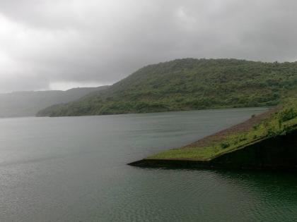 Ratnagiri: Instructions for emptying Garandi dam, ordering alert to 20 nearby villages | रत्नागिरी : गडनदी धरण रिकामे करण्याचे निर्देश, नजीकच्या २० गावांना सतर्कतेचे आदेश