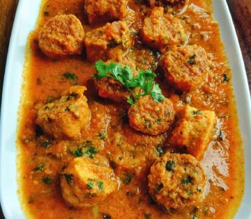 Winter Special: गाजर कोफ्ता खाल्लाय? या हिवाळ्यात ट्राय करा दाटसर ग्रेव्ही असलेली रुचकर कोफ्ता करी 