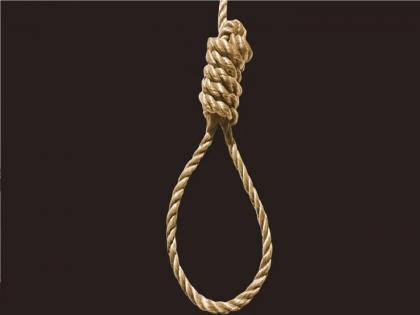 Suicide by hanging of boyfriend in Bamnoli miraj | बामणोलीत प्रेमीयुगुलाची आत्महत्या, खत कारखान्याच्या गाेदामात घेतला गळफास