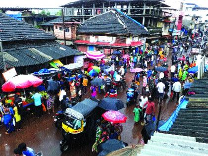 Crowd in Panvel market for Bappa | बाप्पासाठी पनवेल बाजारपेठेत गर्दी