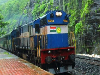 Konkan Railway Administration has started booking five months in advance for Ganeshotsav this year | गणेशोत्सवासाठी यंदा पाच महिने आधीच बुकिंग सुरु, कोकण रेल्वे प्रशासनाचे नियोजन; कधीपासून सुरु होणार बुकिंग...जाणून घ्या