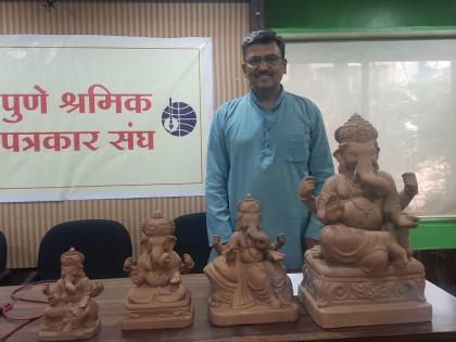 New Blend for Eco-Friendly Dads; Abhijit Dhondaphale became the first sculptor to receive a patent | पर्यावरणपूरक बाप्पांसाठी नवीन मिश्रण; अभिजित धोंडफळे पेटंट मिळविणारे ठरले पहिले शिल्पकार