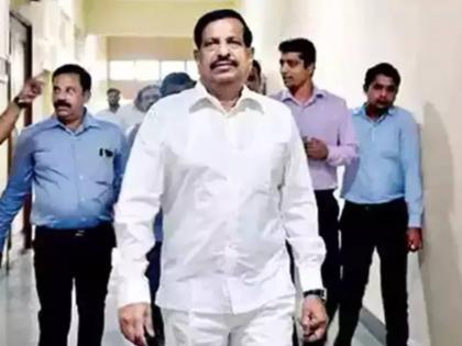 Obstacle of mangrove forests; Will file a reconsideration petition, says Forest Minister Ganesh Naik; Exact area will be known through survey | कांदळवनांचा अडथळा; पुनर्विचार याचिका करणार, वनमंत्री गणेश नाईक यांची माहिती; सर्वेक्षणातून समजणार अचूक क्षेत्रफळ Obstacle of mangrove forests; Will file a reconsideration petition, says Forest Minister Ganesh Naik; Exact area will be known through survey | कांदळवनांचा अडथळा; पुनर्विचार याचिका करणार, वनमंत्री गणेश नाईक यांची माहिती; सर्वेक्षणातून समजणार अचूक क्षेत्रफळ