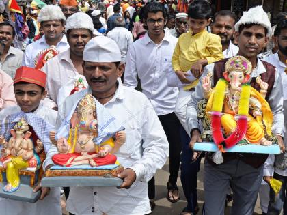 Goodbye to the household Shri Ganesha today 207 artificial immersion tank in Kolhapur city | बाप्पा चालले आपल्या गावाला; घरगुती श्रीगणेशाला आज निरोप, कोल्हापूर शहरात २०७ कृत्रिम विसर्जन कुंड